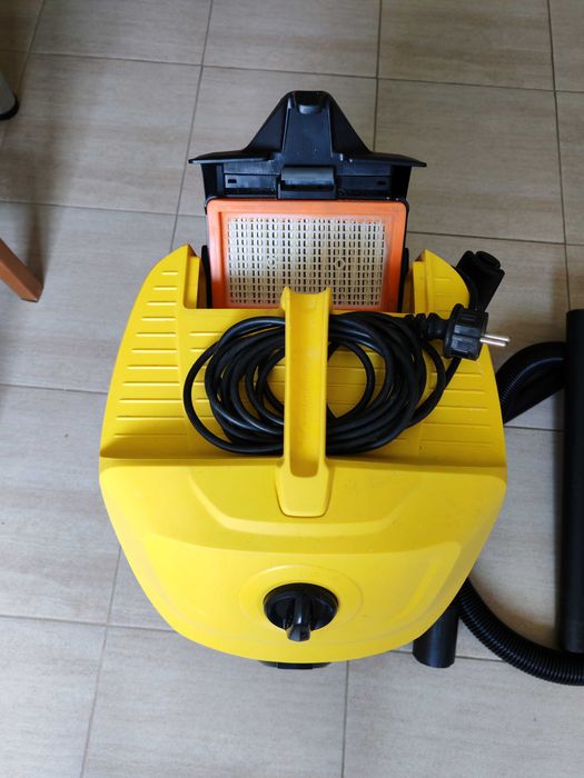 Karcher WD4 nou model vechi cu accesorii