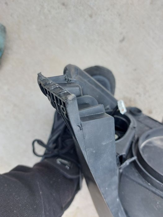 Opel GRANDLAND X 2017- 2019 десен фар