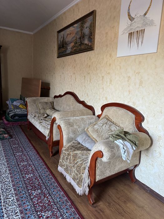 Продам срочно мебель