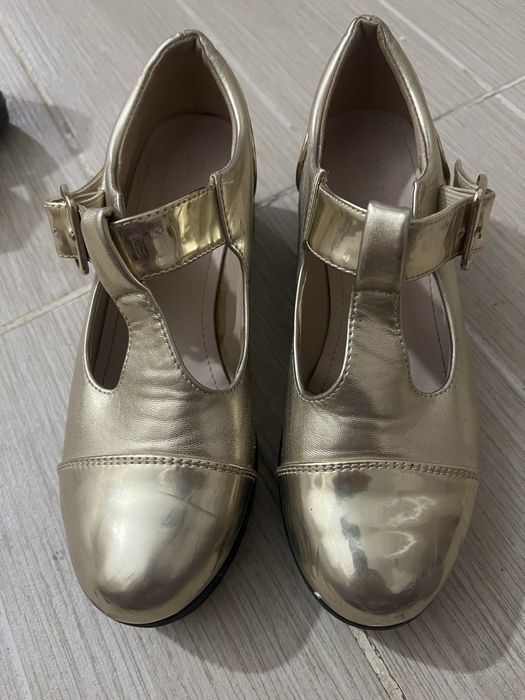 Корейский обувь 38 размер