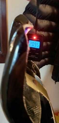 Олекотени седалки от фибростъкло 2 броя,смола, 2.1кг