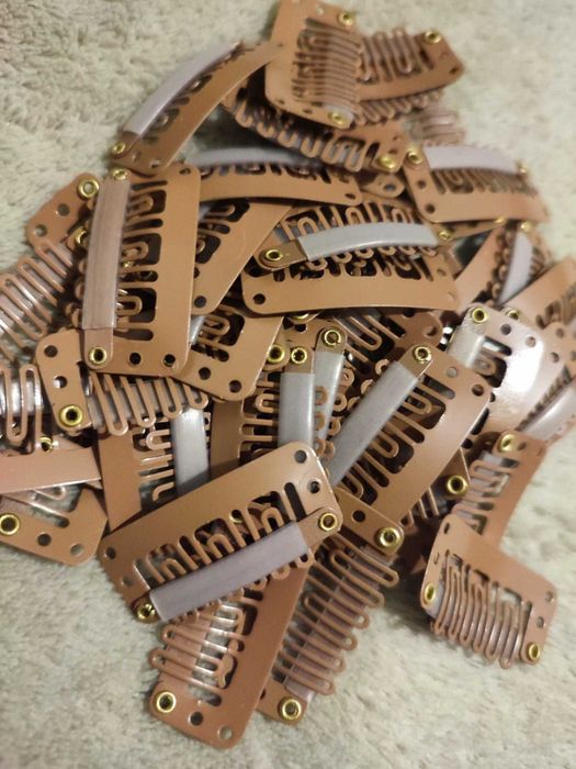 ТОП ЦЕНА! Професионални клипси / щипки за екстеншъни, със силикон!