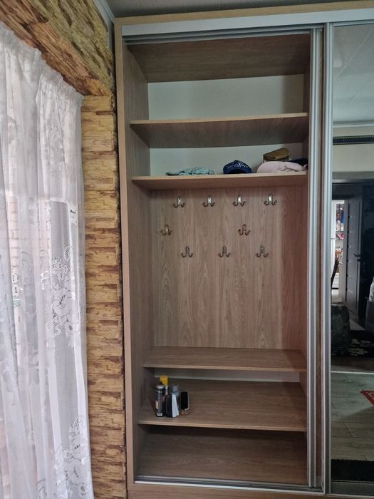 Шкаф для прихожки