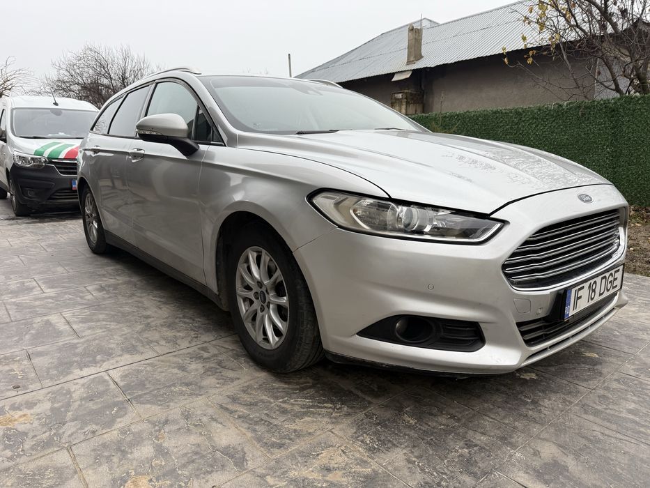 Ford mondeo mk5 2015