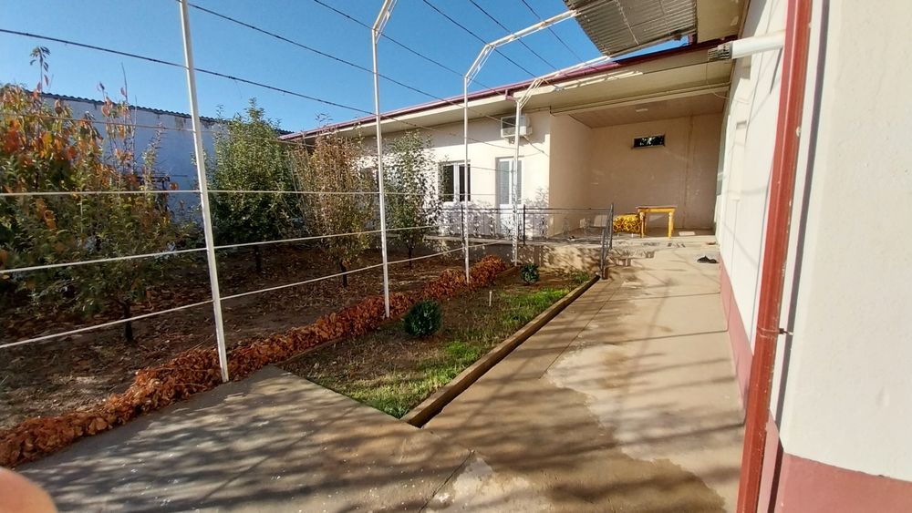 Дом котеж в Кибрае