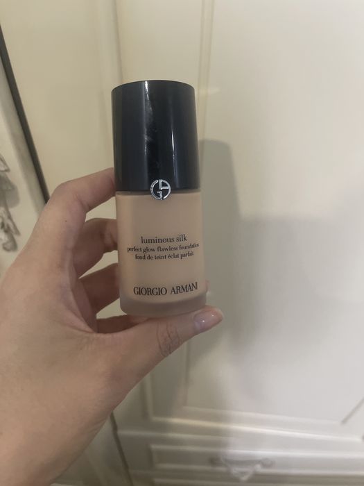 Armani тональный крем