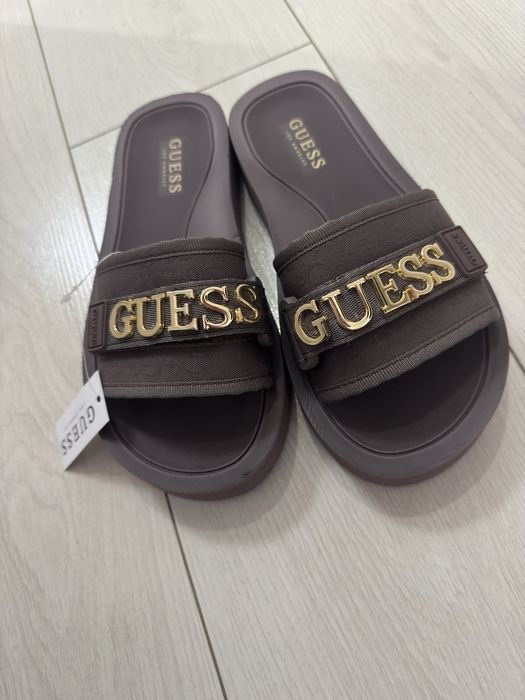 Продам Шлепки guess