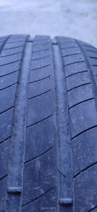 Гуми  Мишелин   215/60/R17