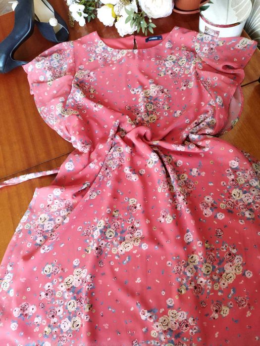 Дамска елегантна рокля