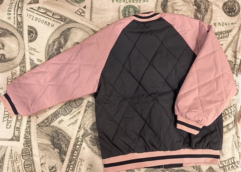 Новые куртки на девочку