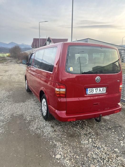 Vand vw t5 8+1 locuri