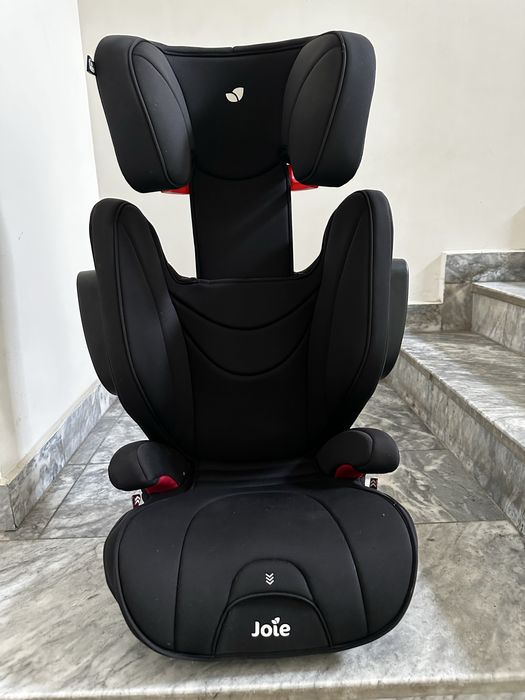 Детско столче за кола