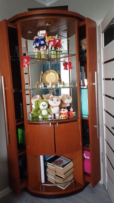 Мебель стол стенка подставка