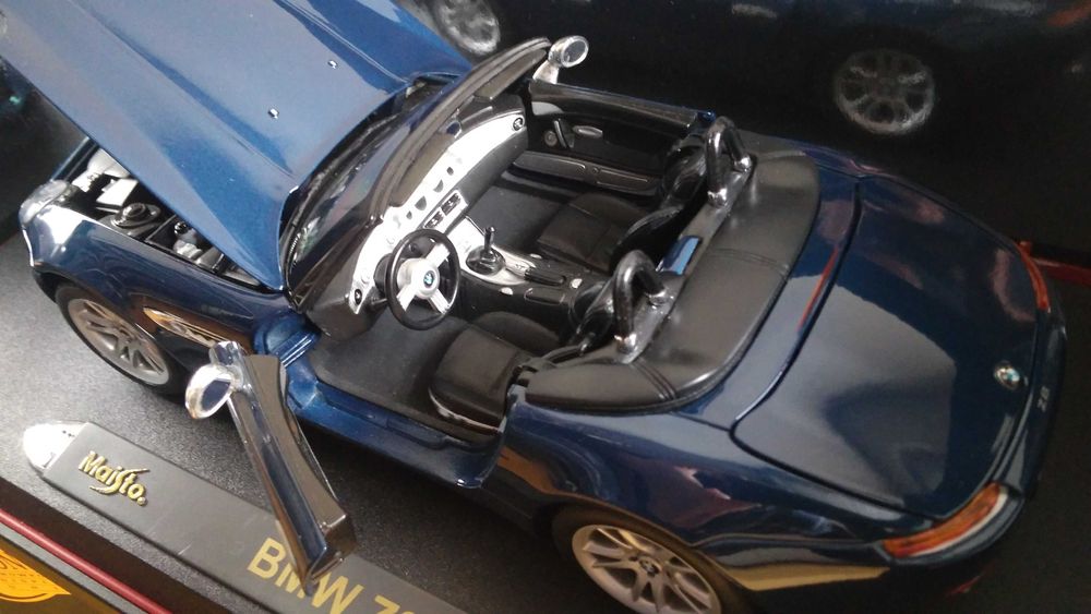 Колекционерска метална количка BMW Z8 на Maisto Premiere edition, 1:18