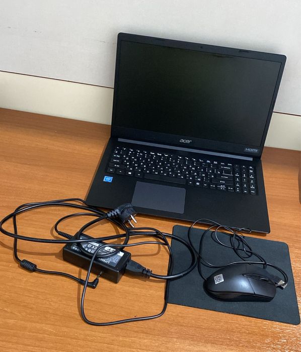 ноутбук в хорошем состояние