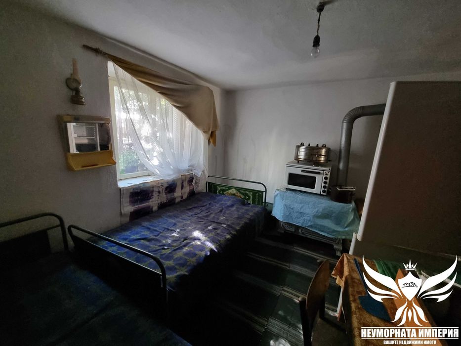 Продавам многостаен РЗП135кв с два гаража в Асеновград,кв.Долни Воден