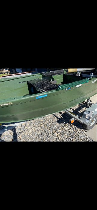 Vand barca pescuit/ spinning  din aluminiu sudat provenienta Suedia.