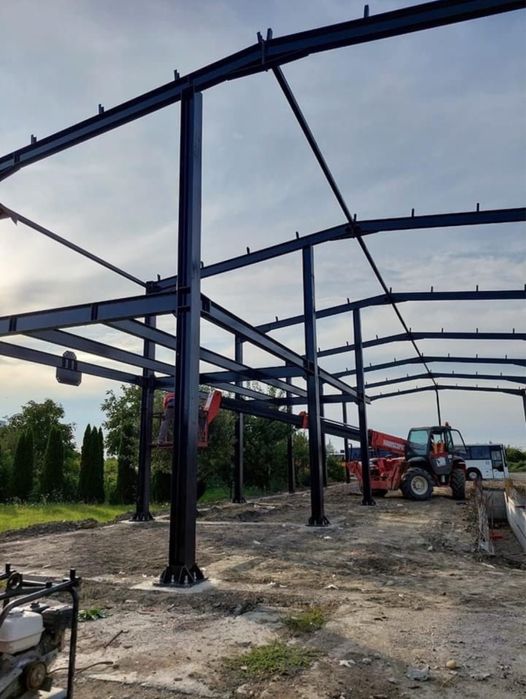 • Construim Hale Metalice pe comanda