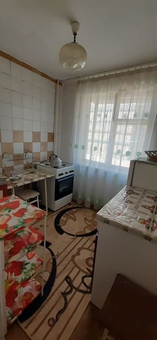 Зудлик билан 2 хонали квартира сотилади.