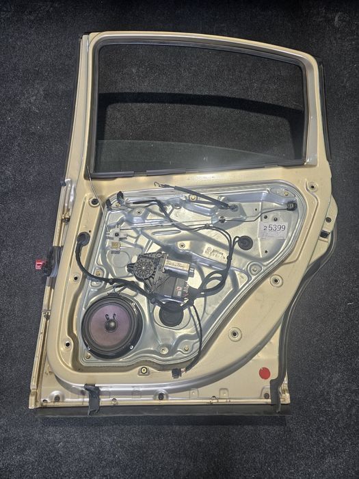 usa stanga dreapta fata spate originala volkswagen passat b5.5 (sedan)