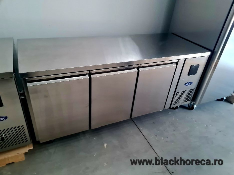 Masa rece sau congelare 3 usi profesionala. Nou-Garantie-Valy Horeca