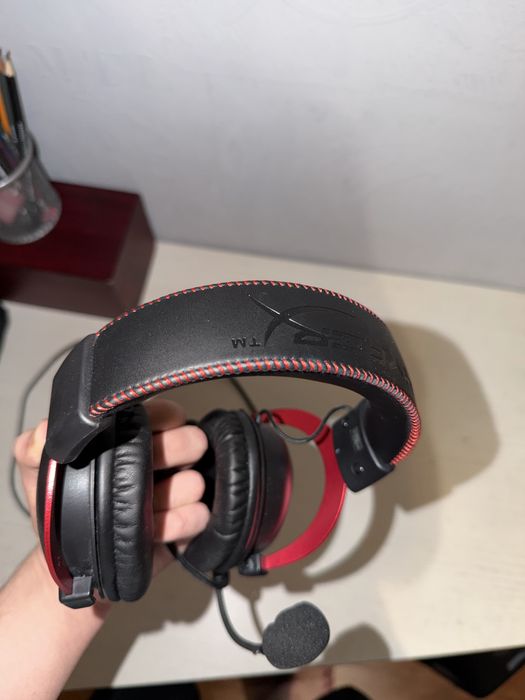 Продам наушники Hyper x cloud 2