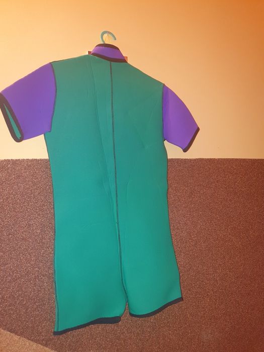 Vand costum neopren