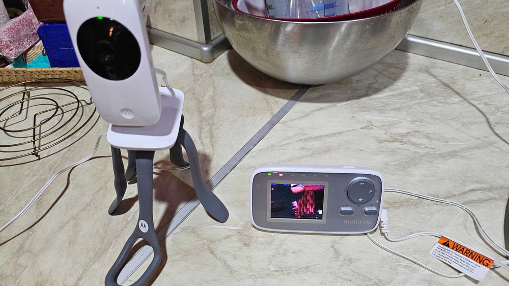 Видео Бебефон за бебета Motorola MBP 482 пълен комплект