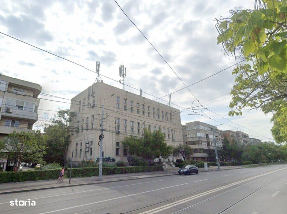 Cladire comerciala 1.493 mp + Teren 825 mp - Ploiesti
