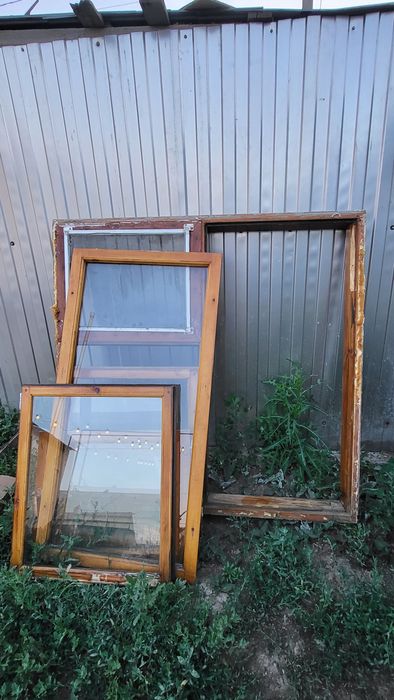 Деревянный  окно