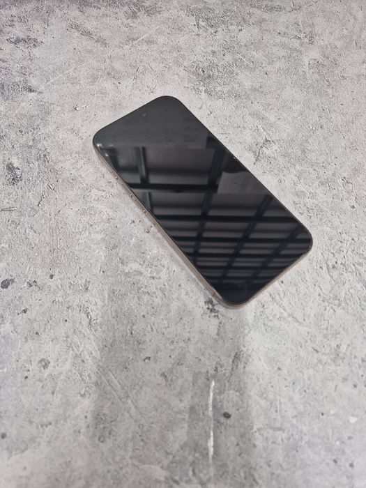 Apple iPhone 16 pro (Старый Жетыбай)