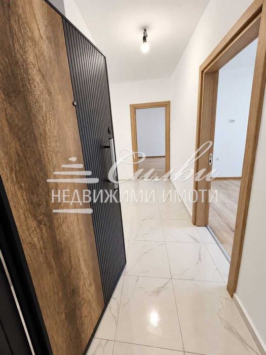 Продава се Тристаен апартамент в Шумен, Добруджански - 78 кв.м за 1988 €/кв.м - Снимка #8
