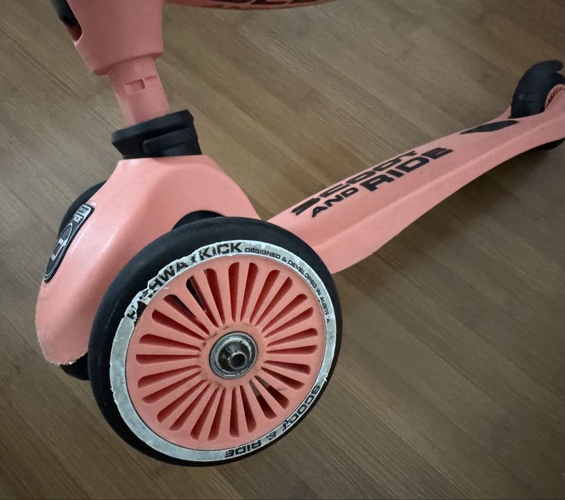 SCOOT AND RIDE Тротинетка 2в1