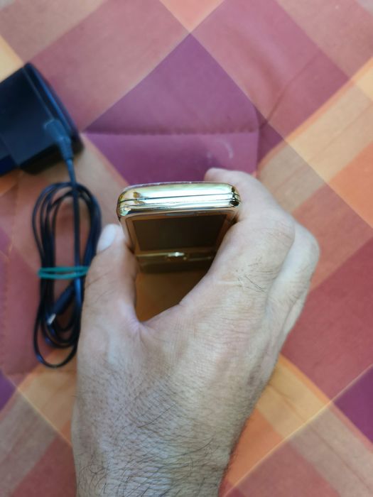 Încărcătoare telefoane mobile