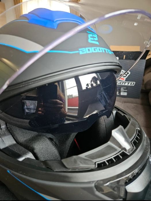 Vând Casca Moto flip-up noua mărimea M