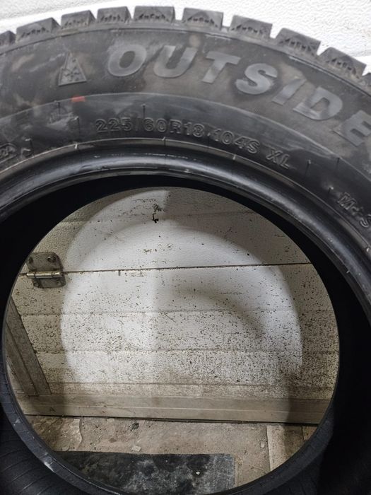 Шина 225/60/18 Продам
