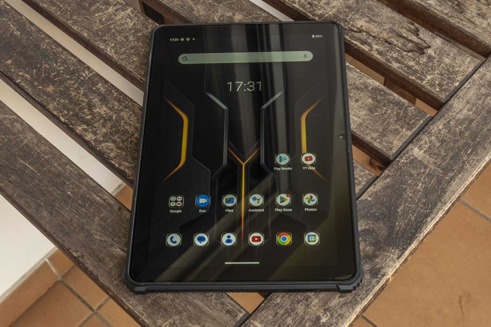 Oukitel RT5 14GB RAM 256GB ROM 10.1" Таблет с IP68 защита и 10000 mAh