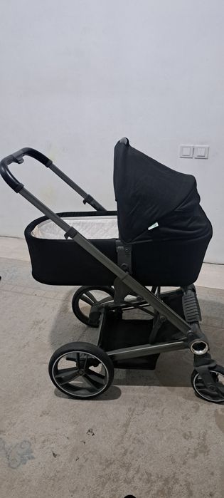 Продам коляску Срочно