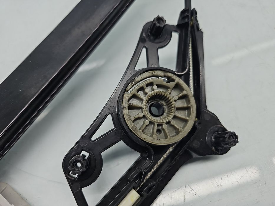 Macara electrica geam stanga spate AUDI A6 (4G2, C7) [Fabr 2012-2017]