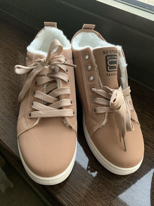 Женские теплые ботинки р.37