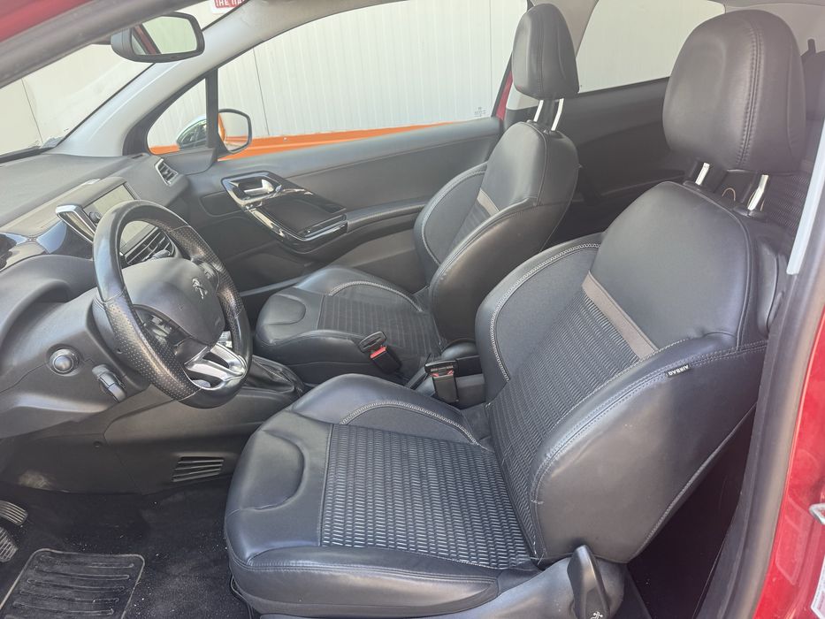 Peugeot 208 1.6 HDI Allure