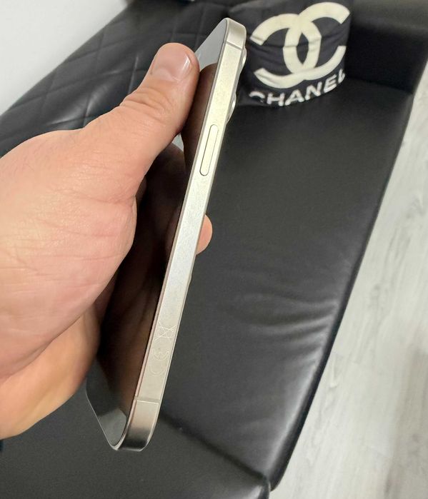 iPhone 15 Pro Natural Titanium, 256GB