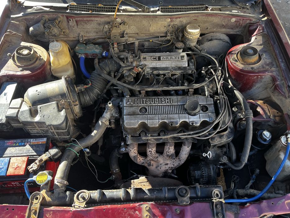 Mitsubishi Galant