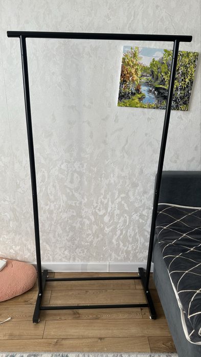 Стойка для вешалки