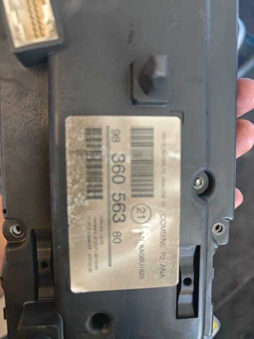 Километраж Peugeot 208 2022г Табло Пежо 208 308