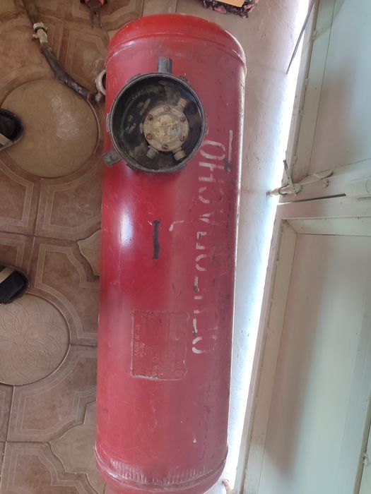 Пропан балон яхши холатда 65л  2008