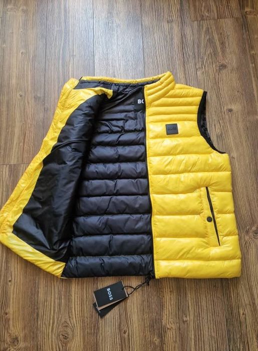 Страхотна мъжка грейка елек HB размер S M L