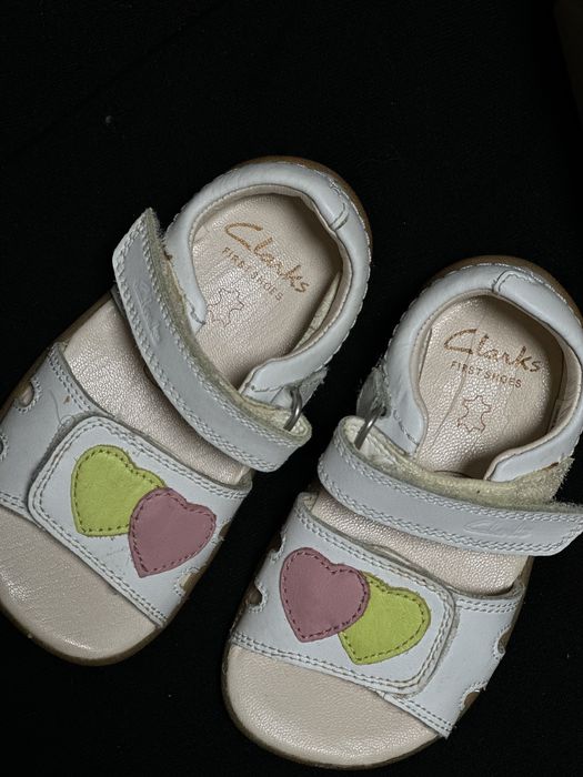 Сандали босоножки кожаные Clarks