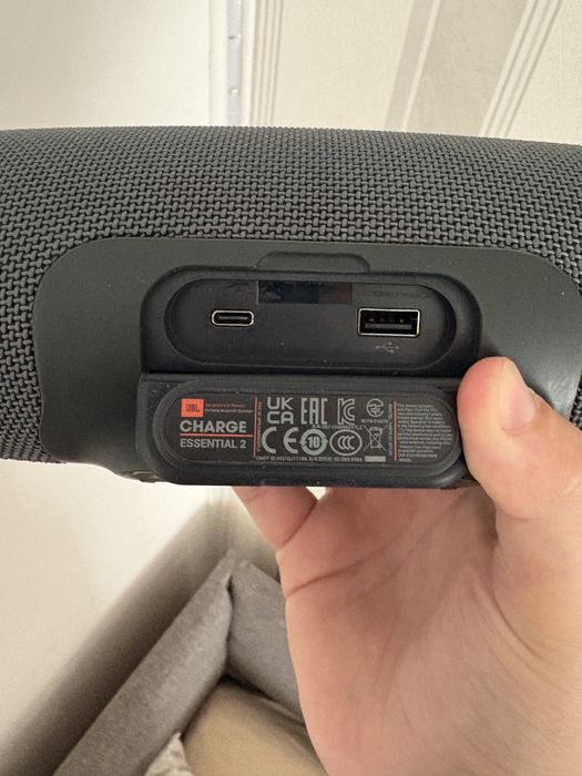 Jbl charge essential 2