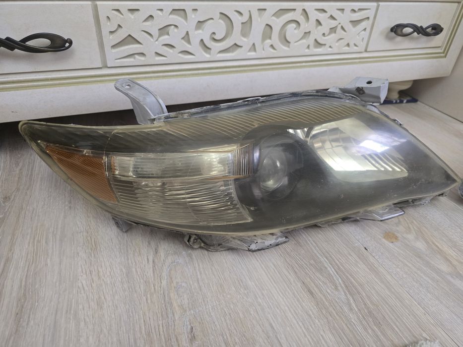 Продаётся фары Toyota Camry 45